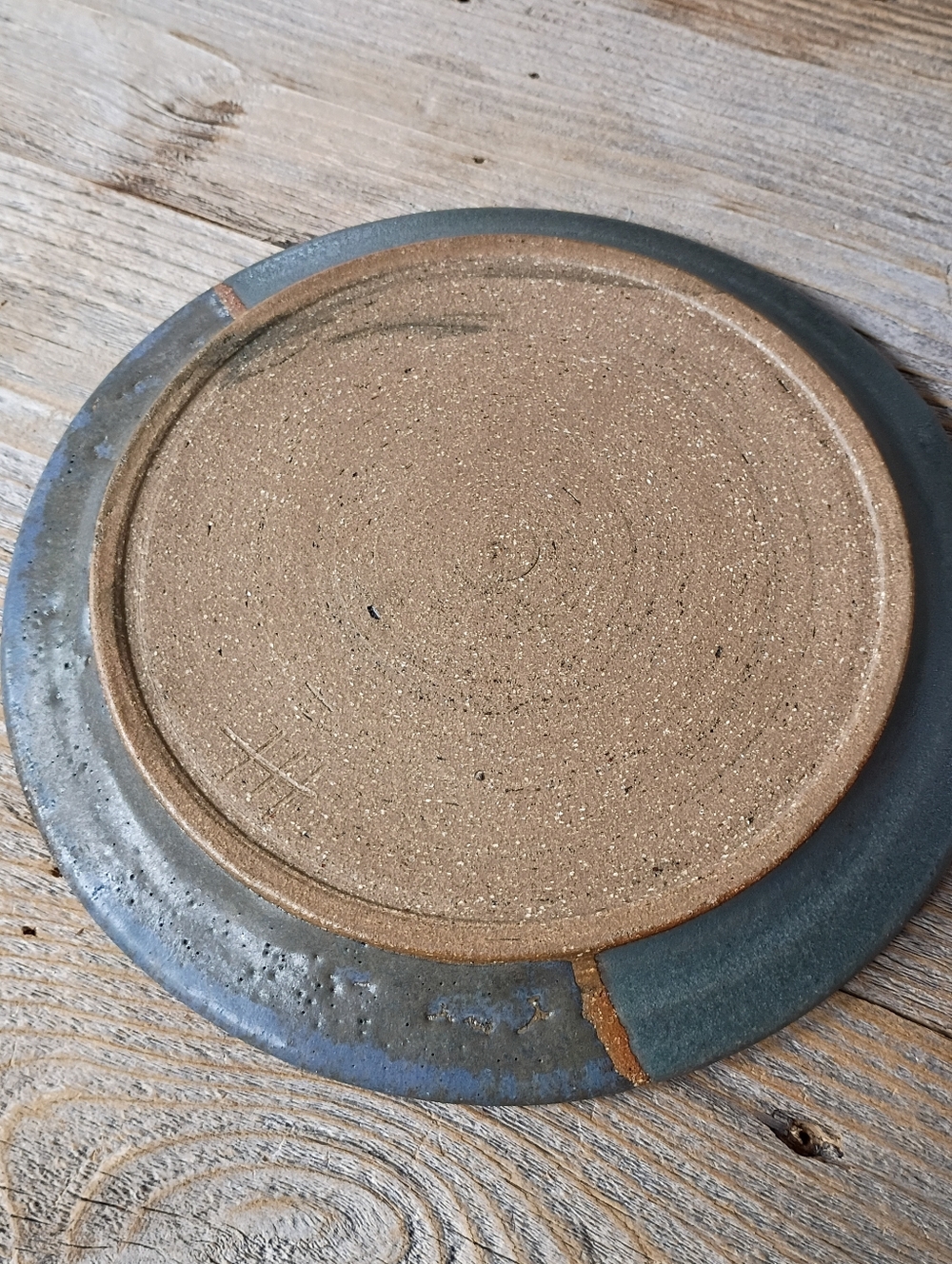 8" Handmade Ceramic Plate - Picture 2 of 3